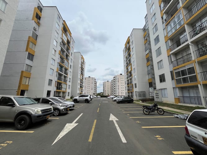 Apartamento de 2 alcobas en arriendo en San Isidro, Jamundí, 65 m² · foto 4 de 24