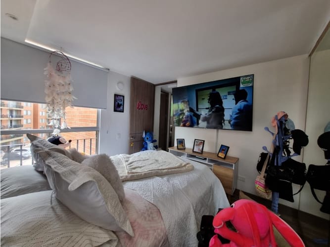 Apartamento de 3 alcobas en venta en La Magnolia, Madrid, 70 m² · foto 7 de 24
