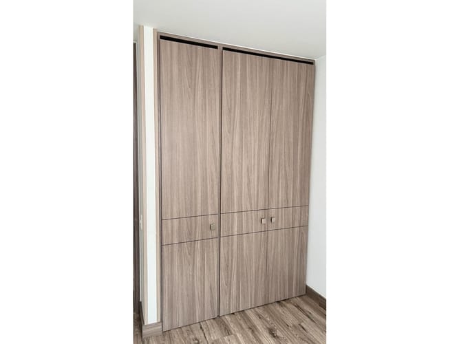 Apartamento de 3 alcobas en venta en La Magnolia, Madrid, 70 m² · foto 14 de 24
