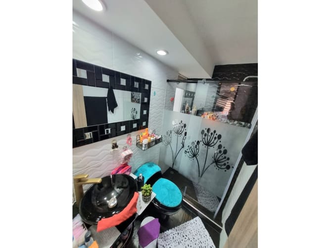Apartamento de 3 alcobas en venta en La Magnolia, Madrid, 70 m² · foto 18 de 24