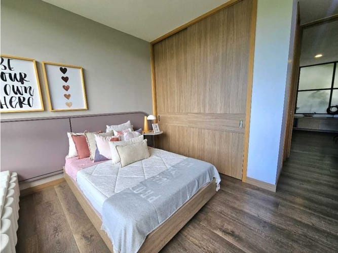 Apartamento de 3 alcobas en venta en Llano Grande, Medellín, 199 m² · foto 11 de 16