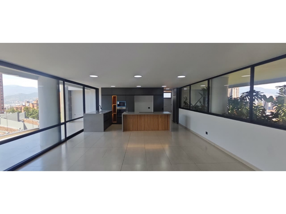 Apartamento en arriendo en El Tesoro, Medellín · foto 2 de 22
