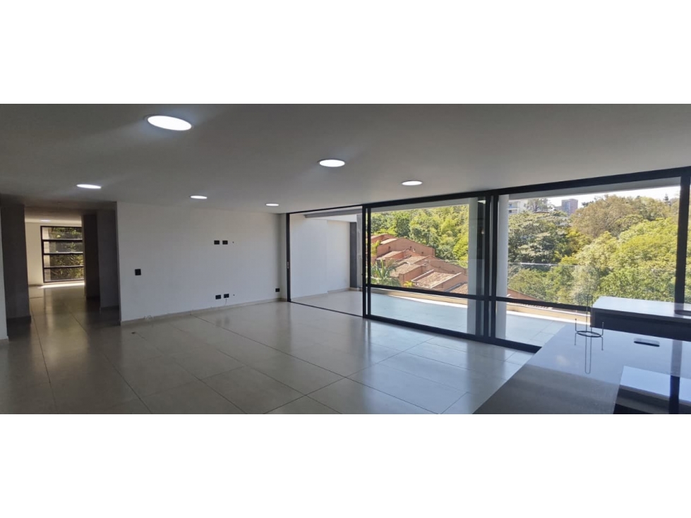 Apartamento en arriendo en El Tesoro, Medellín · foto 8 de 22