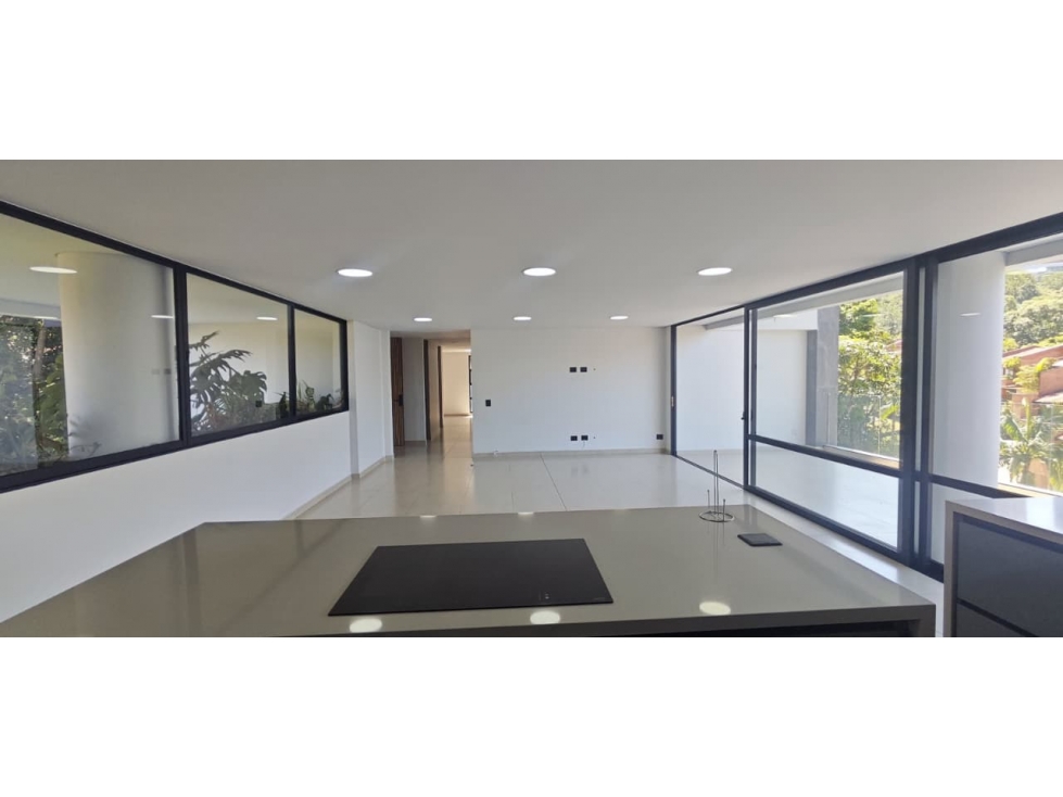 Apartamento en arriendo en El Tesoro, Medellín · foto 10 de 22