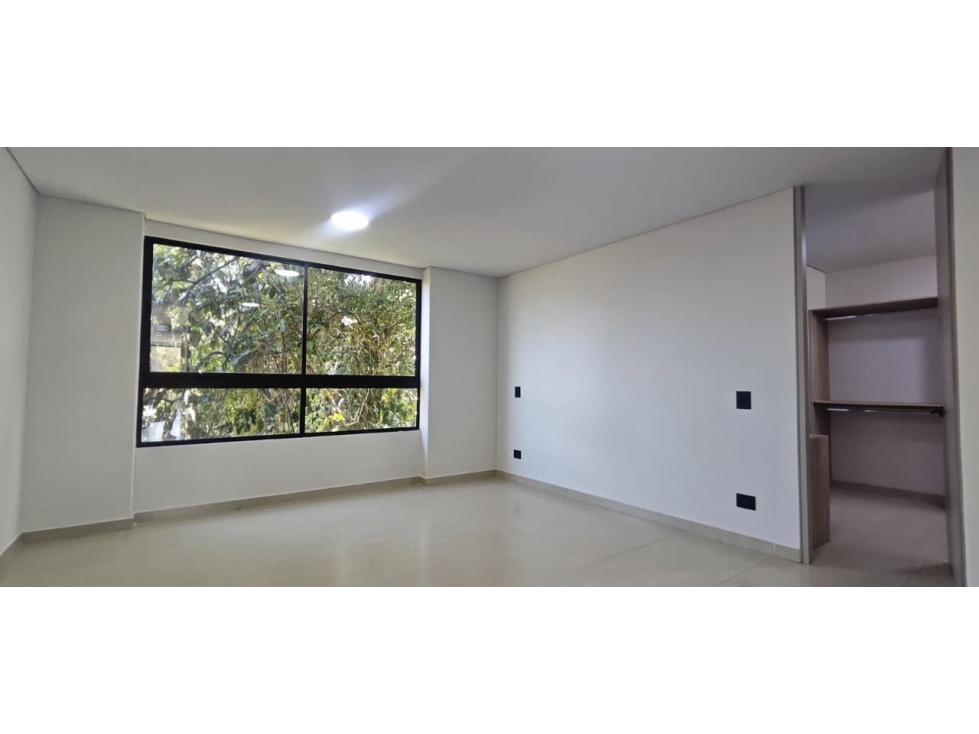 Apartamento en arriendo en El Tesoro, Medellín · foto 20 de 22