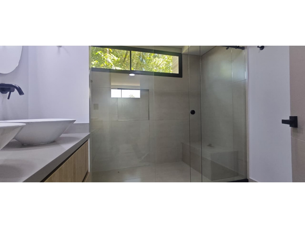 Apartamento en arriendo en El Tesoro, Medellín · foto 21 de 22
