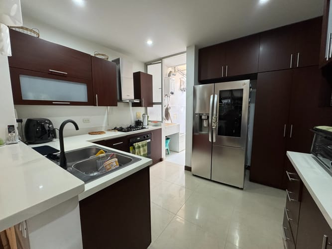 Casa de 3 alcobas en venta en Conjunto Residencial Umbria, Cali, 220 m² · foto 2 de 24