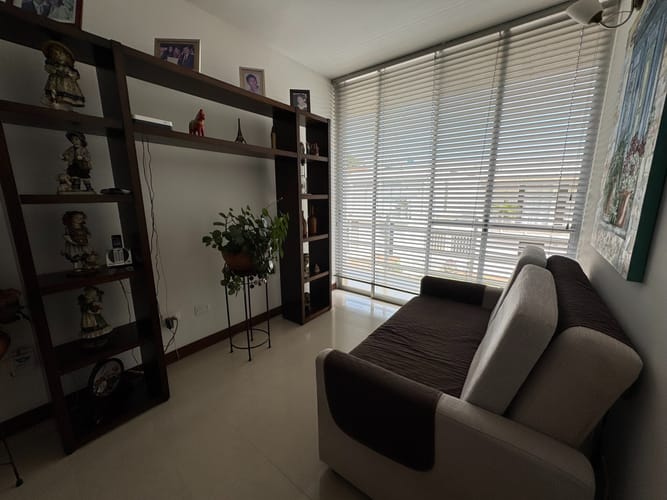 Casa de 3 alcobas en venta en Conjunto Residencial Umbria, Cali, 220 m² · foto 19 de 24