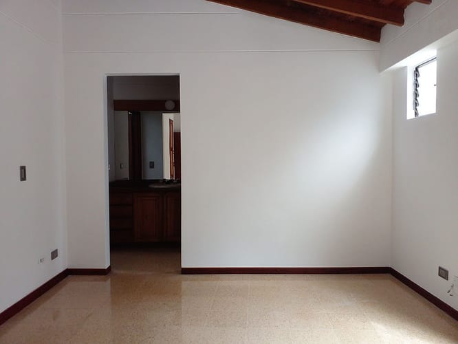 Casa de 4 alcobas en venta en La Pradera, Envigado, 204 m² · foto 8 de 20