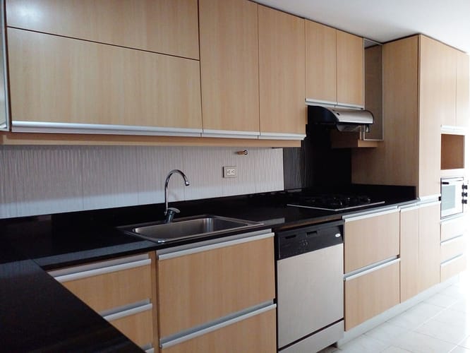 Casa de 4 alcobas en venta en La Pradera, Envigado, 204 m² · foto 6 de 20