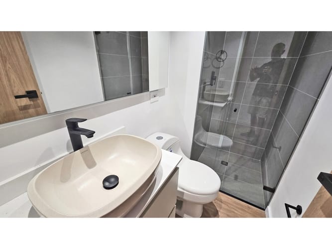 Apartamento de 2 alcobas en venta en Loma De Los Gonzalez, Medellín, 101 m² · foto 10 de 15