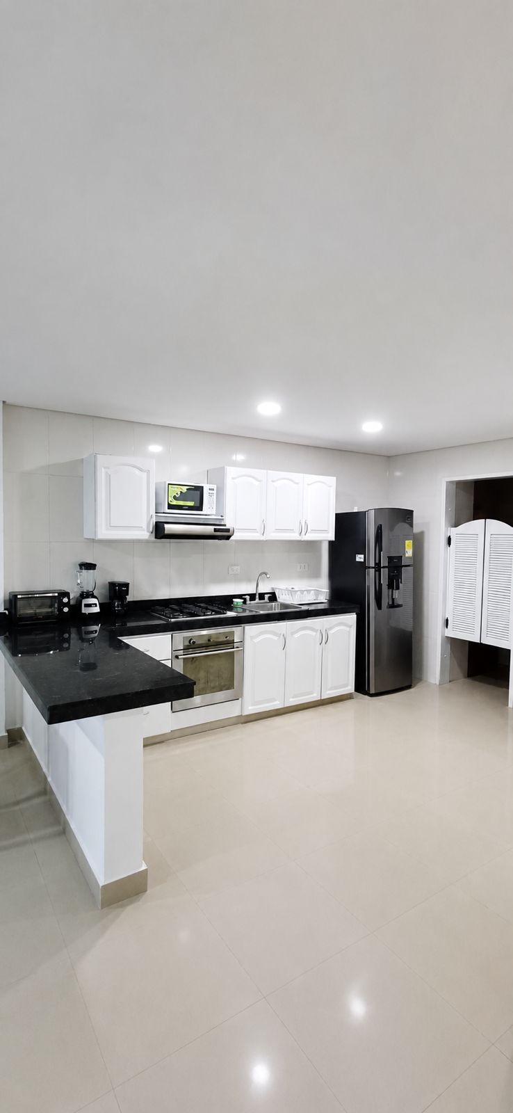 Apartamento en arriendo en El Laguito, Cartagena · foto 7 de 10
