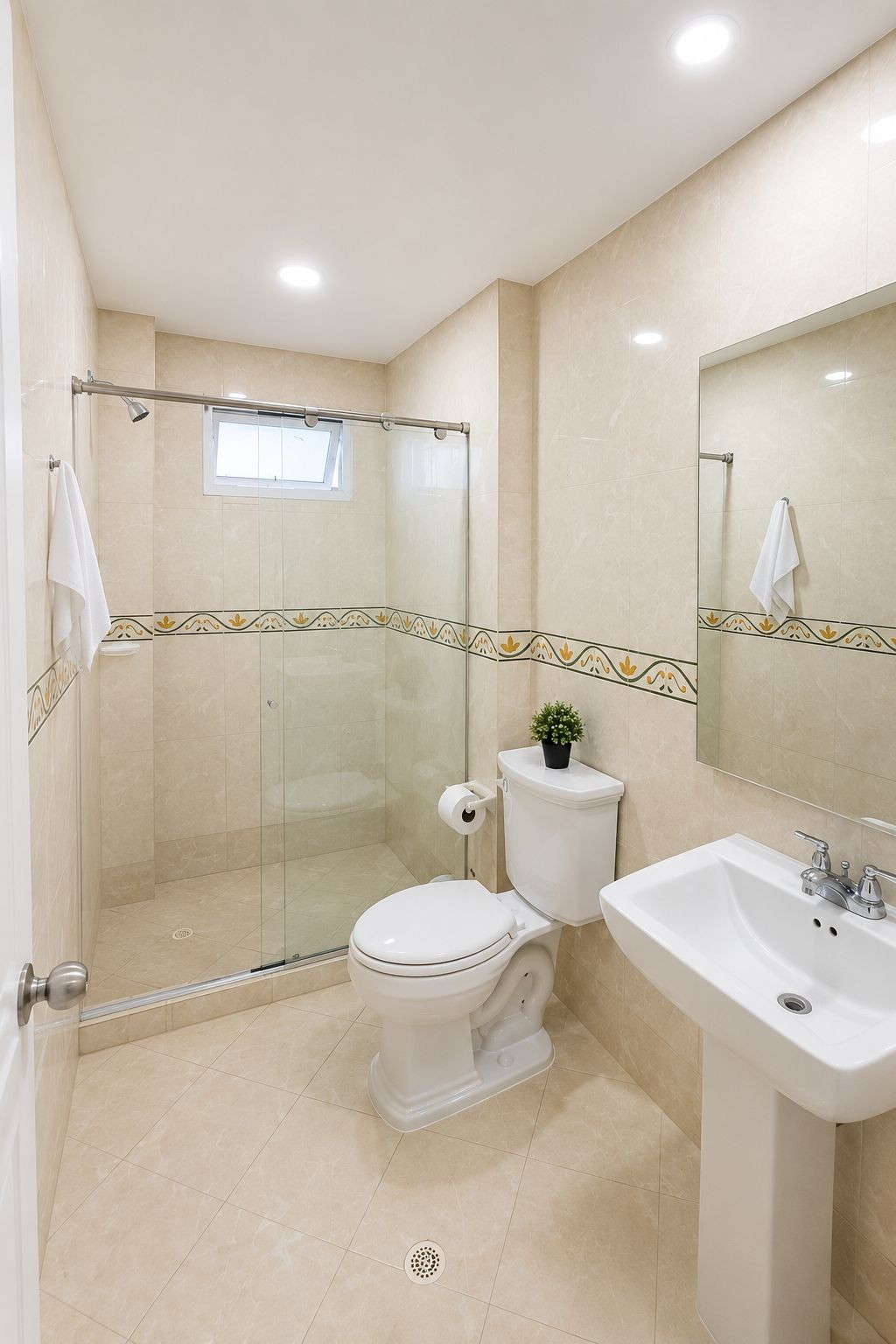 Apartamento en arriendo en El Laguito, Cartagena · foto 10 de 10