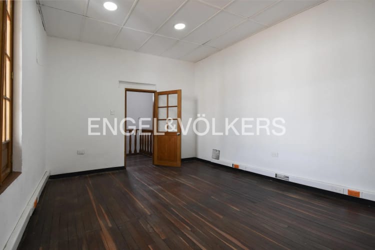Casa en venta en La Candelaria, Bogotá, 404 m² · foto 6 de 10