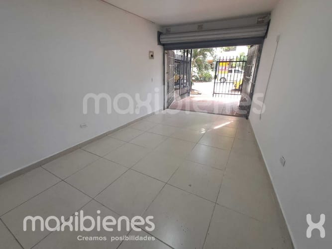 Local en arriendo en Calasanz, Medellín, 25 m² · foto 2 de 5