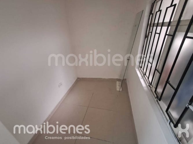 Local en arriendo en Calasanz, Medellín, 25 m² · foto 3 de 5