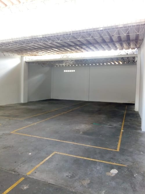Bodega en arriendo en Garcia Rovira, Bucaramanga, 242 m² · foto 2 de 16