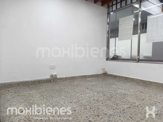 Local en arriendo en La América, Medellín, 22 m² · foto 2 de 7