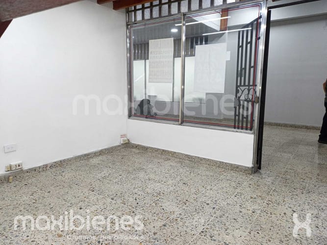 Local en arriendo en La América, Medellín, 22 m² · foto 3 de 7