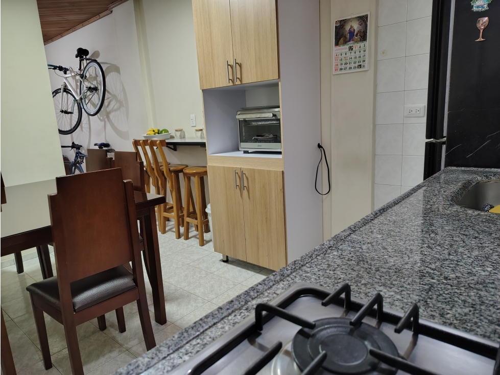 Casa en venta en Monterrey, Bogotá · foto 13 de 24