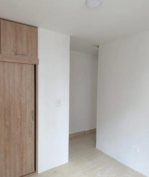 Apartamento de 3 alcobas en venta en Las Lomitas, Sabaneta, 53 m² · foto 12 de 24