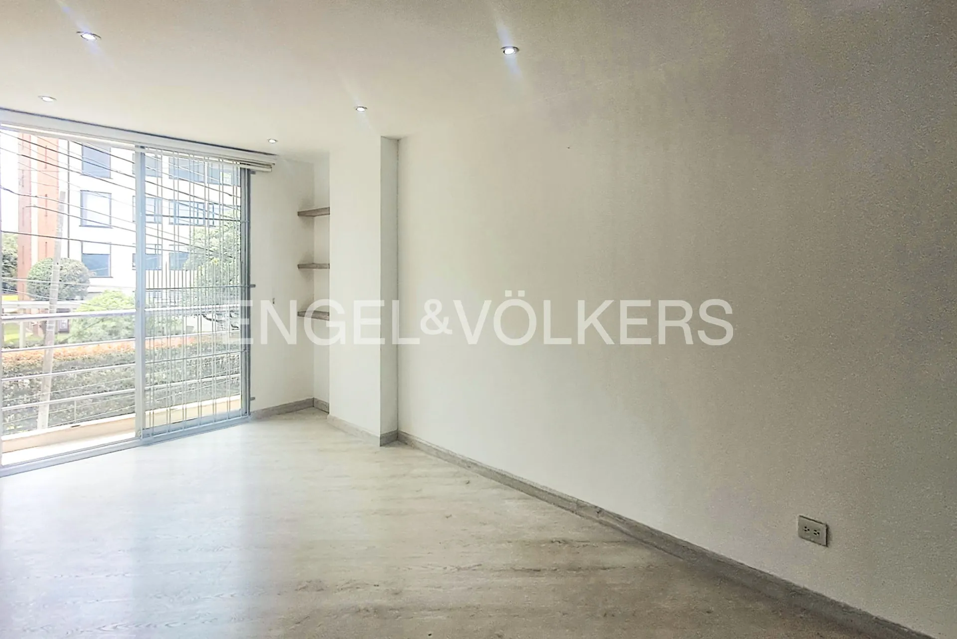 Apartamento en venta en Niza, Bogotá · foto 2 de 21