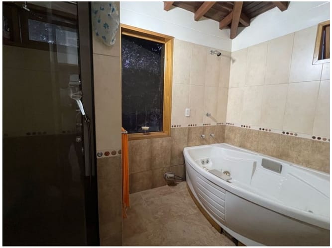 Casa en venta en Loma Del Escobero, Envigado · foto 7 de 13