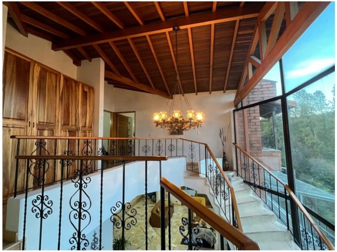 Casa en venta en Loma Del Escobero, Envigado · foto 13 de 13