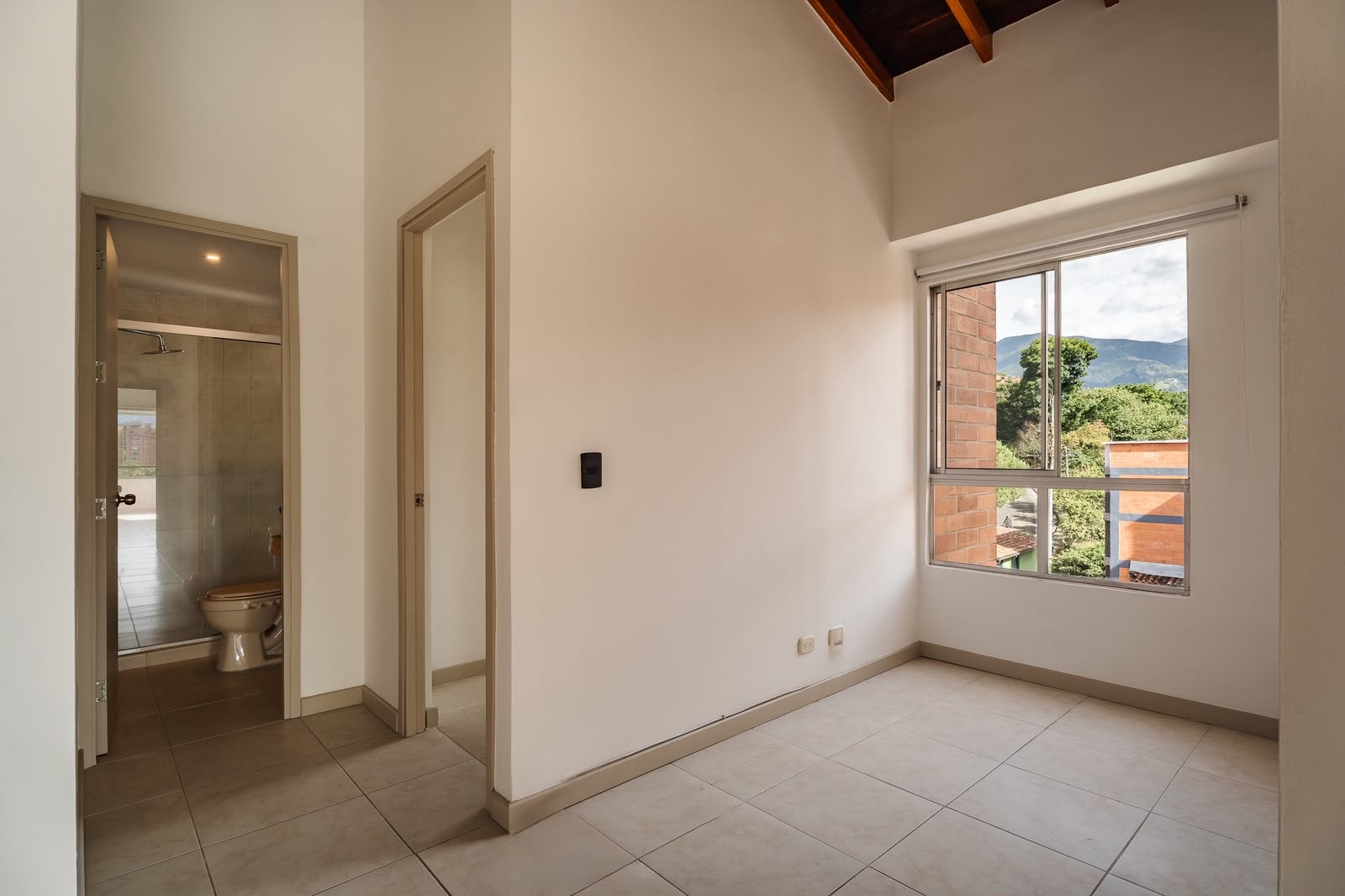 Apartamento en venta en Loma Benedictinos, Envigado · foto 15 de 16
