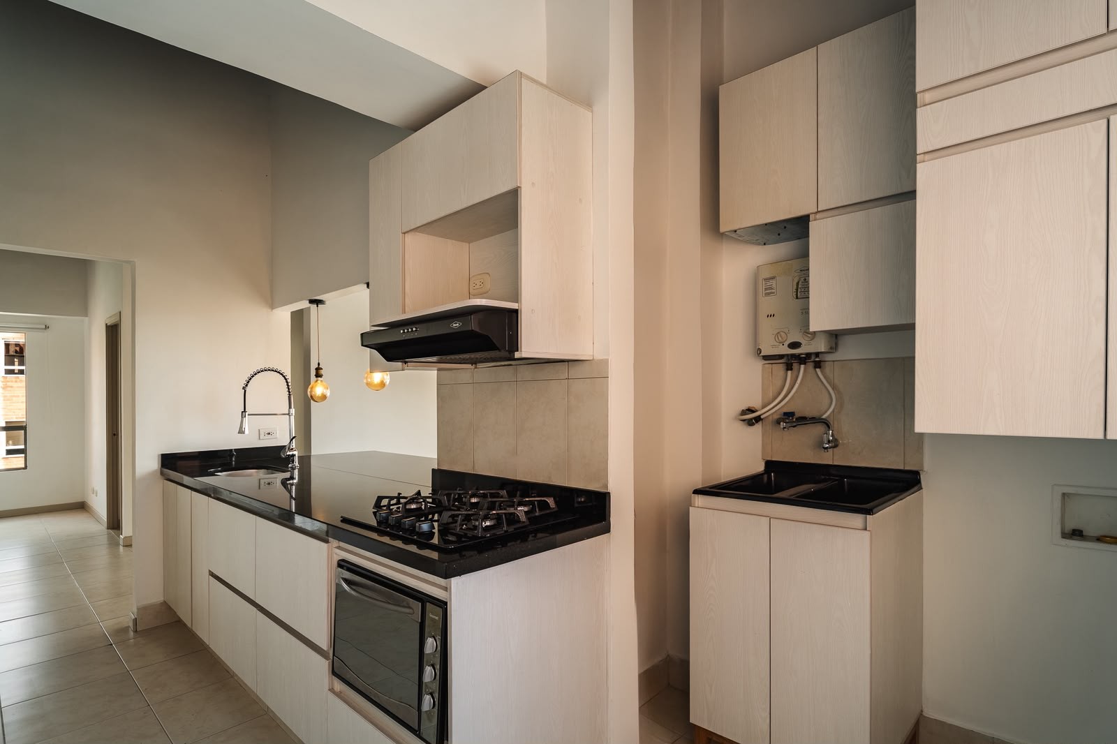 Apartamento en venta en Loma Benedictinos, Envigado · foto 6 de 16
