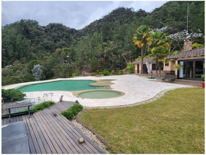 Casa de 4 alcobas en venta en Escobero, Envigado, 600 m² · foto 18 de 24
