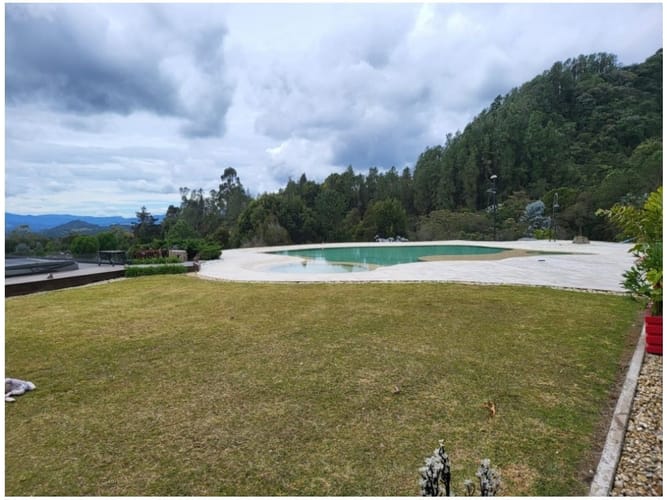 Casa de 4 alcobas en venta en Escobero, Envigado, 600 m² · foto 24 de 24