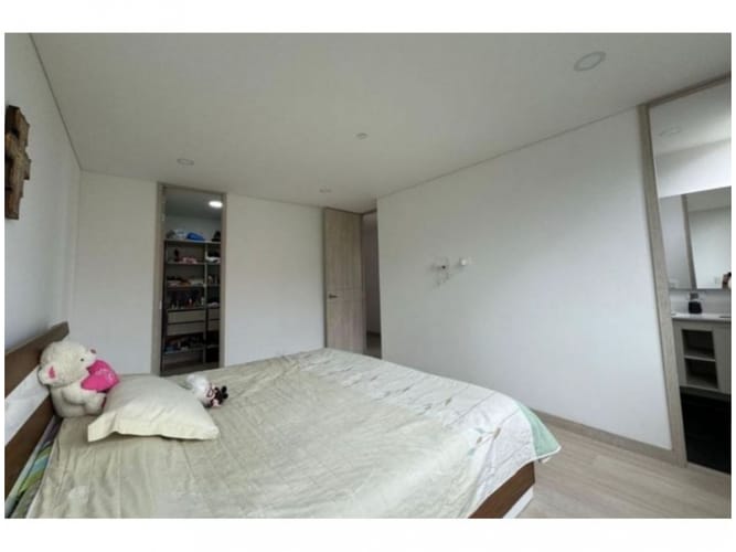 Apartamento de 3 alcobas en venta en Bosques De Zuñiga, Envigado, 161 m² · foto 18 de 20