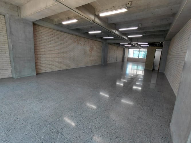 Oficina en arriendo en La Aguacatala, Medellín, 178 m² · foto 7 de 15