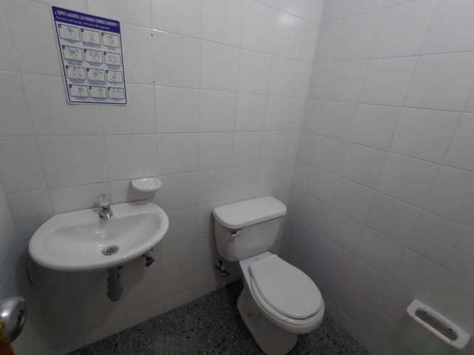 Oficina en arriendo en La Aguacatala, Medellín, 178 m² · foto 11 de 15