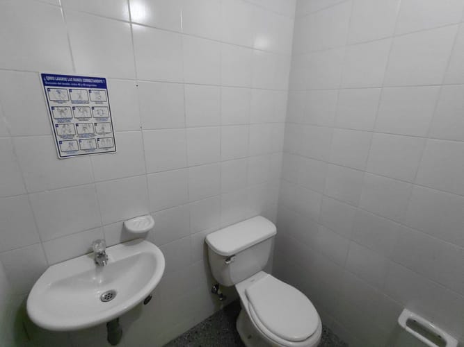 Oficina en arriendo en La Aguacatala, Medellín, 178 m² · foto 13 de 15