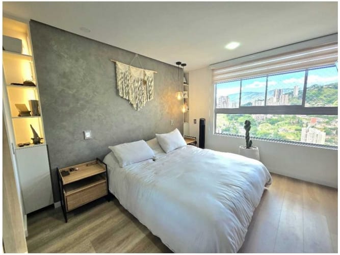 Apartamento de 3 alcobas en venta en Loma De San Jose, Sabaneta, 80 m² · foto 9 de 15