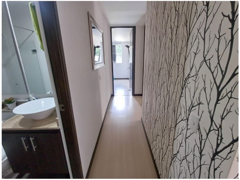 Apartamento en venta en El Esmeraldal, Envigado · foto 3 de 13