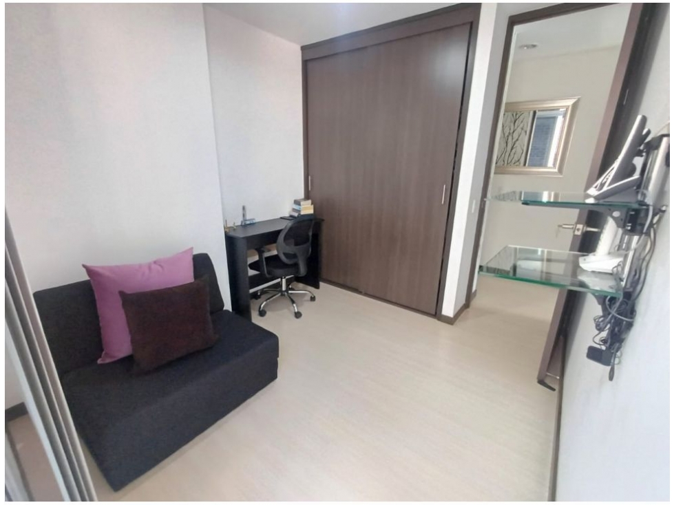 Apartamento en venta en El Esmeraldal, Envigado · foto 10 de 13