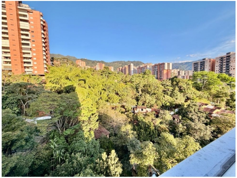 Apartamento en venta en Loma Del Esmeraldal, Envigado · foto 5 de 19