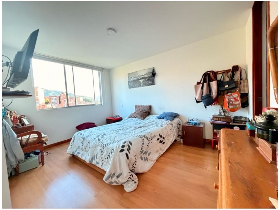 Apartamento en venta en Loma Del Esmeraldal, Envigado · foto 11 de 19