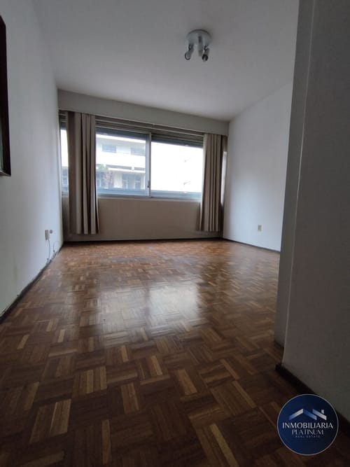 Apartamento en alquiler de 1 dormitorio en Centro · Photo 3