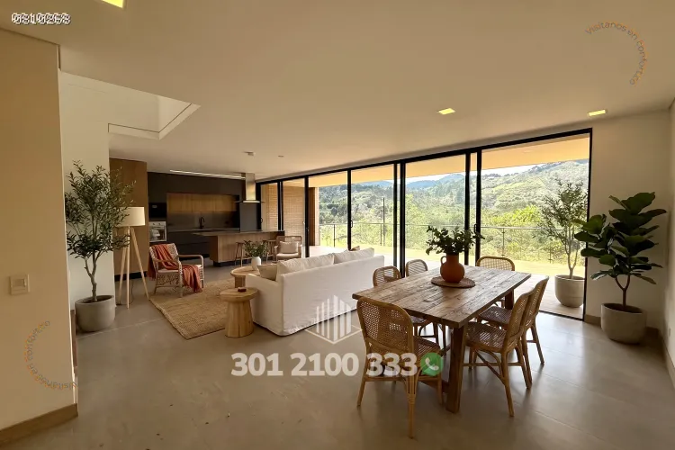 Casa de 3 alcobas en venta en La Quiebra, Rionegro, 328 m² · foto 3 de 24