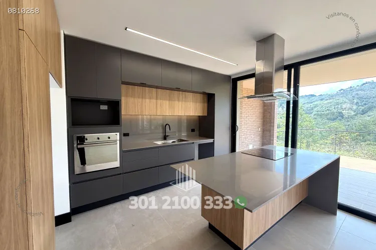Casa de 3 alcobas en venta en La Quiebra, Rionegro, 328 m² · foto 9 de 24