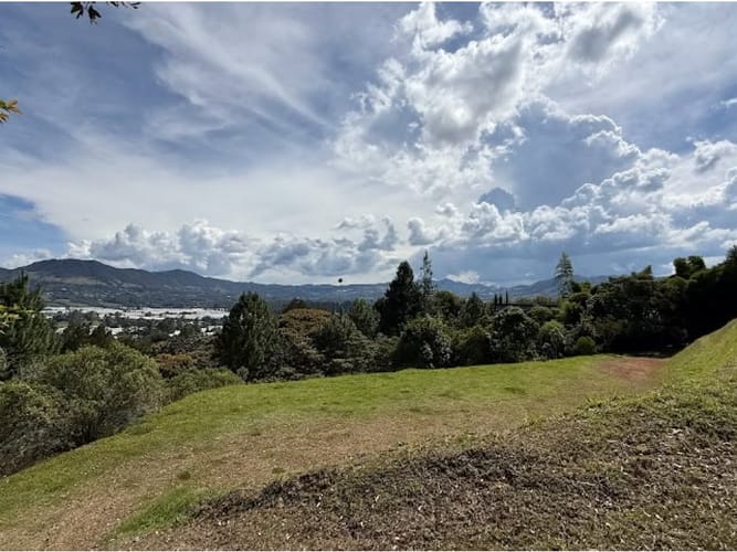 Lote en venta en Guamito, La Ceja, 4370 m² · foto 4 de 4