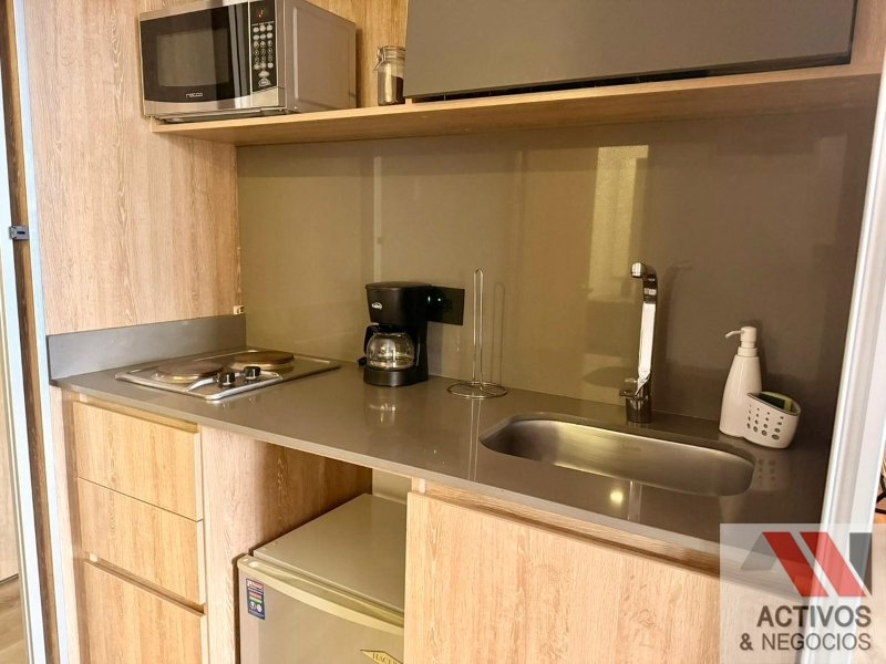 Apartamento en venta en El Poblado, Medellín · foto 12 de 21