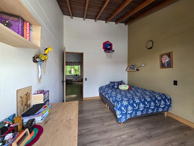 Casa de 4 alcobas en venta en Loma Del Chocho, Envigado, 270 m² · foto 21 de 24