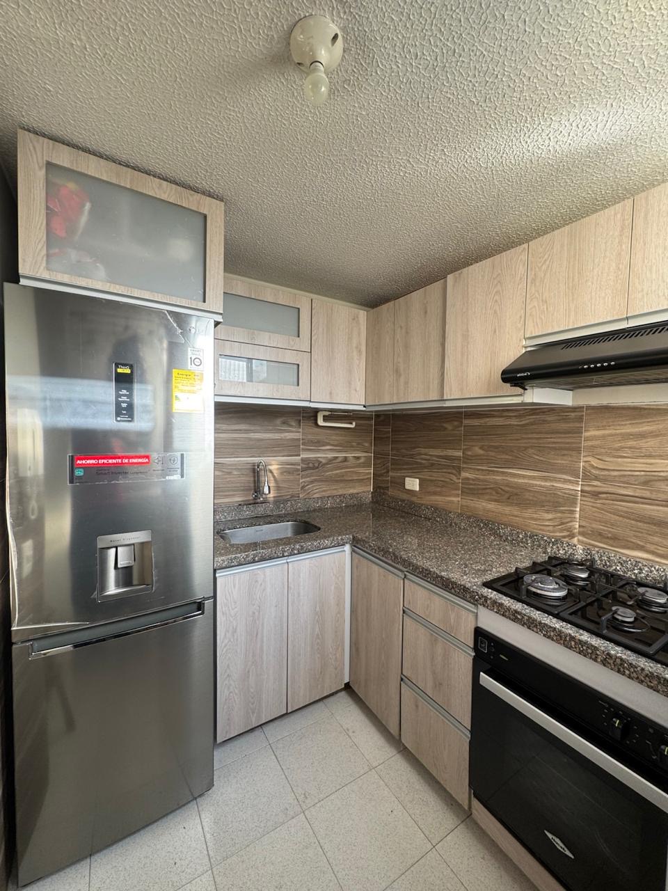 Apartamento en venta en Fontibon, Bogotá · foto 3 de 14
