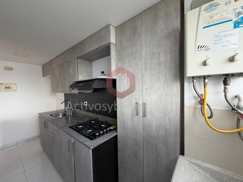 Apartamento en venta en El Carmelo Ii, Sabaneta · foto 7 de 23