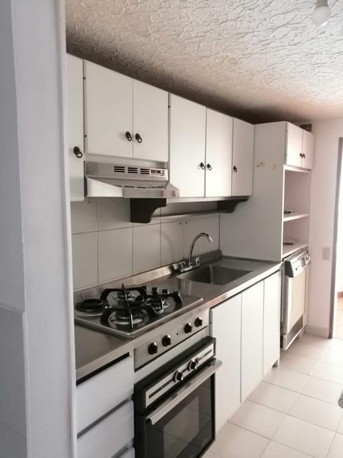 Apartamento de 3 alcobas en arriendo en Cedritos, Bogotá, 90 m² · foto 15 de 20